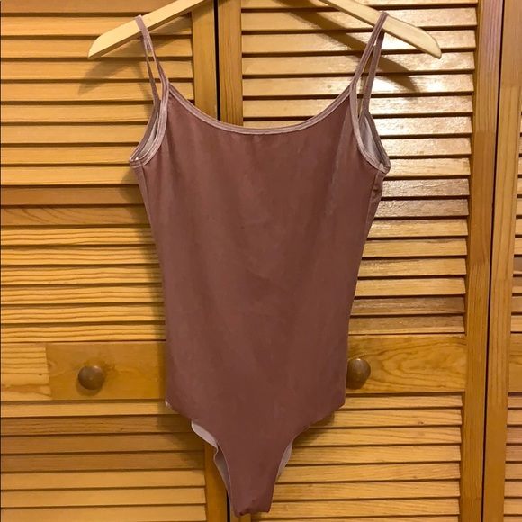 Zara Tops - Zara Velvet bodysuit